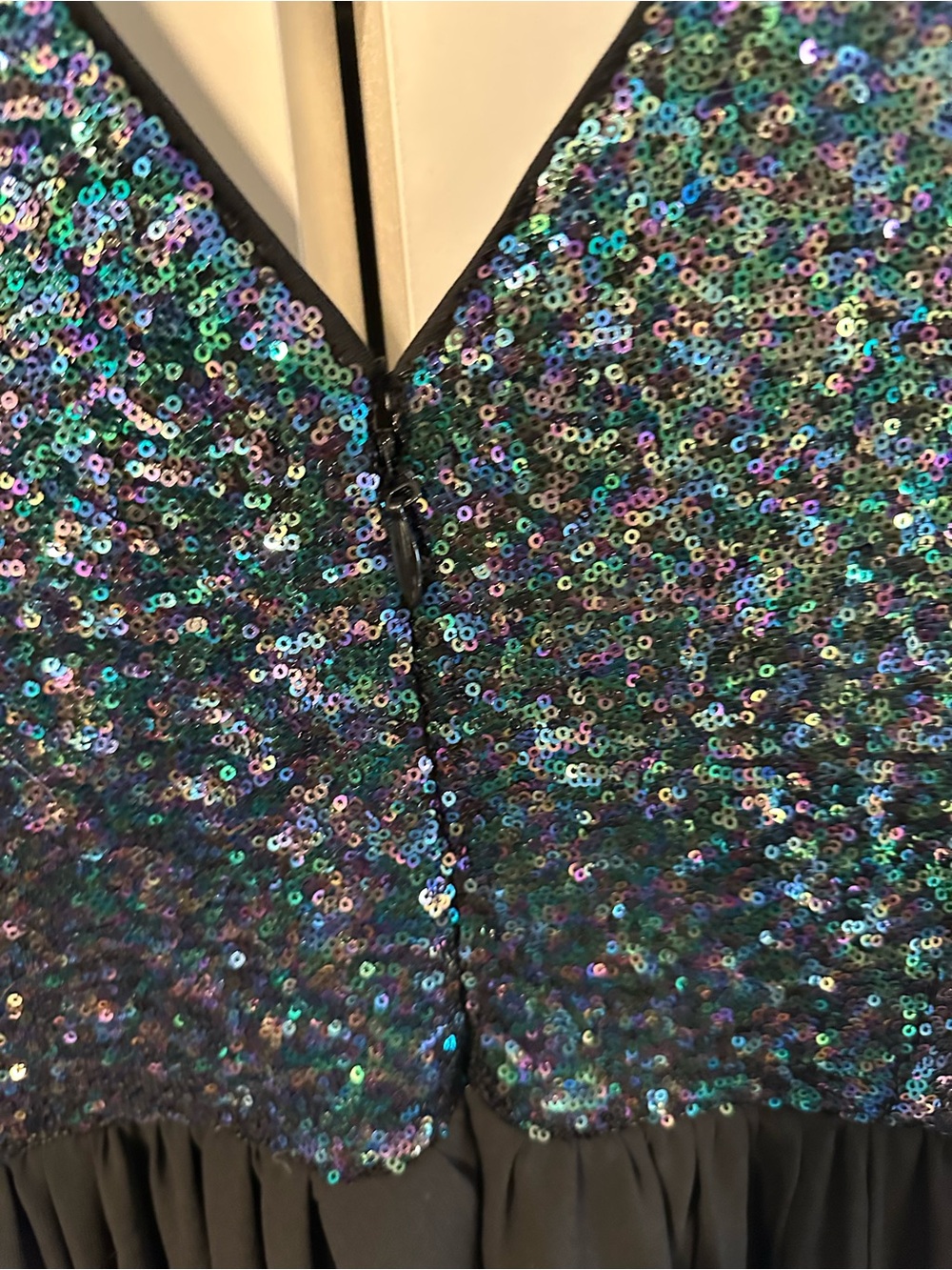 Torrid Size 22 Plus Size V-Neck Black Dress with Iridescent Sequin Bodice - Picture 10 of 11